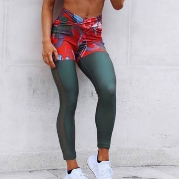 Gymshark Pants - Gymshark Nikki Blakketter Limited Edition Olive Pineapple Leggings Small V Waist